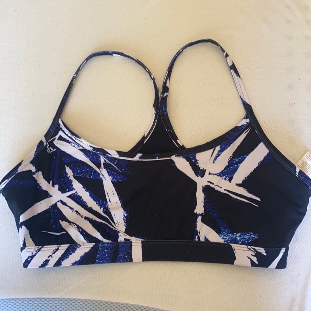 Size small fabletics sports bra